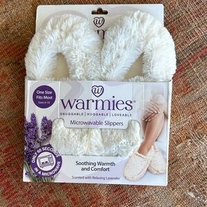 Warmies Women's Cream Microwavable Slippers - Cozy Plush Comfort